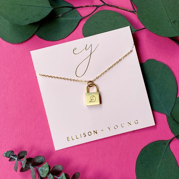 Scripted Notes Locket Initial Necklace - Bella Sevyn